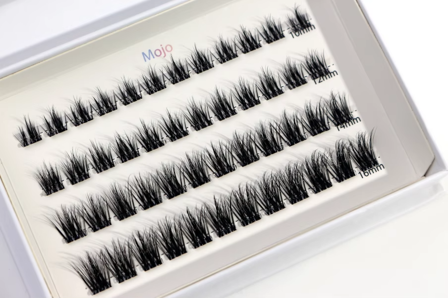 Pre Glued Press On Lash - Mojo (Medium)
