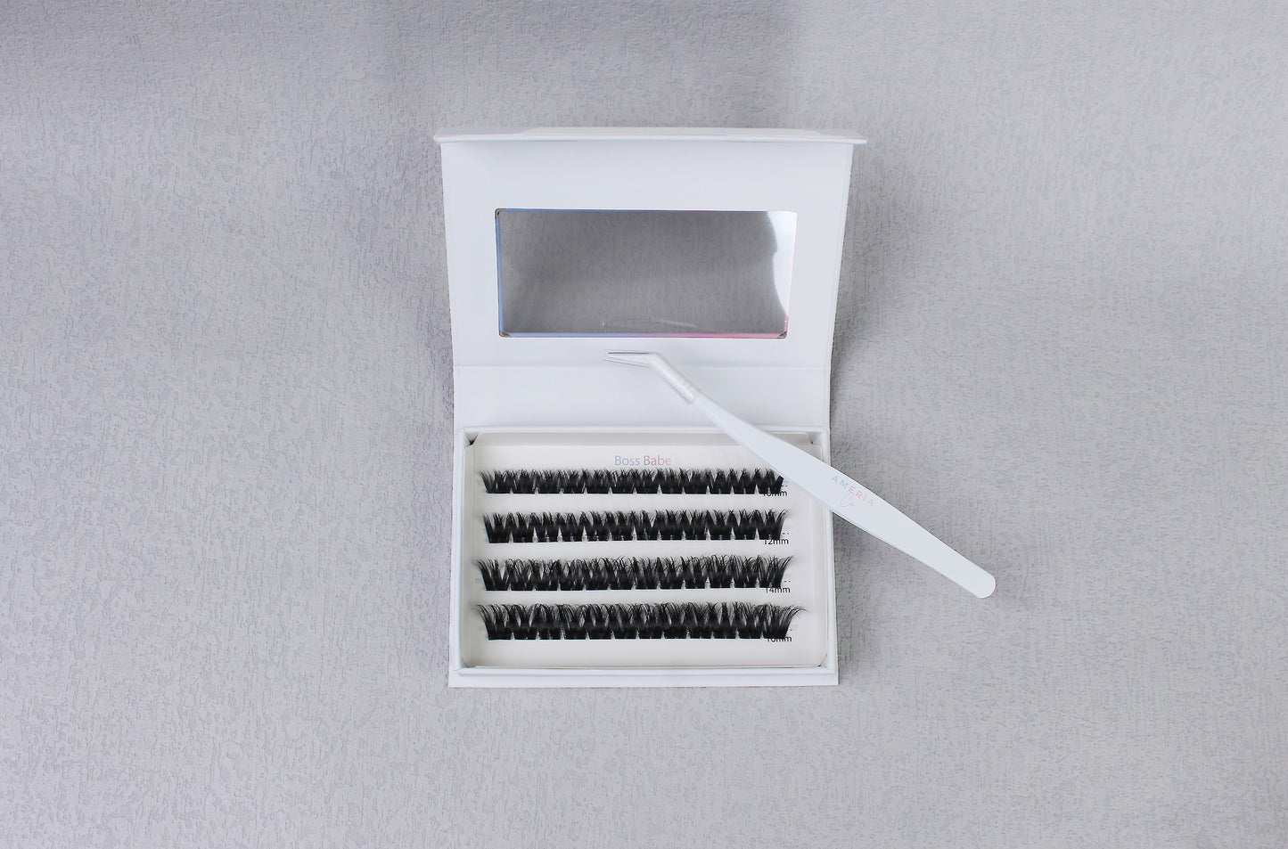 Pre Glued Press On Lash - Boss Babe (Full-Bold)