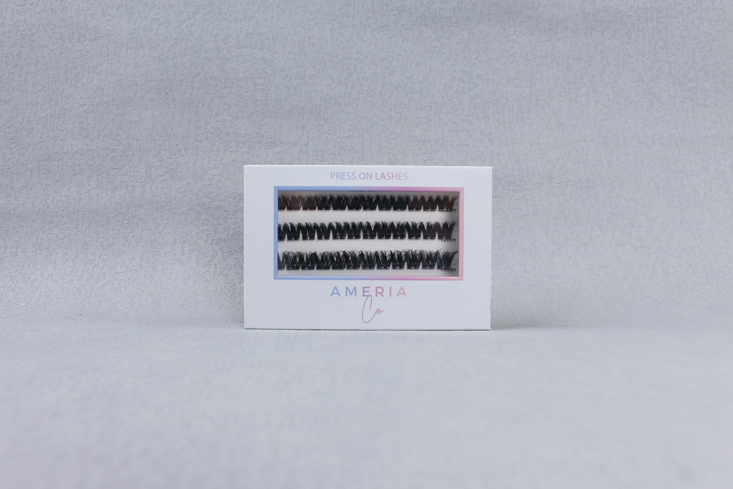 Pre Glued Press On Lash - Boss Babe (Full-Bold)